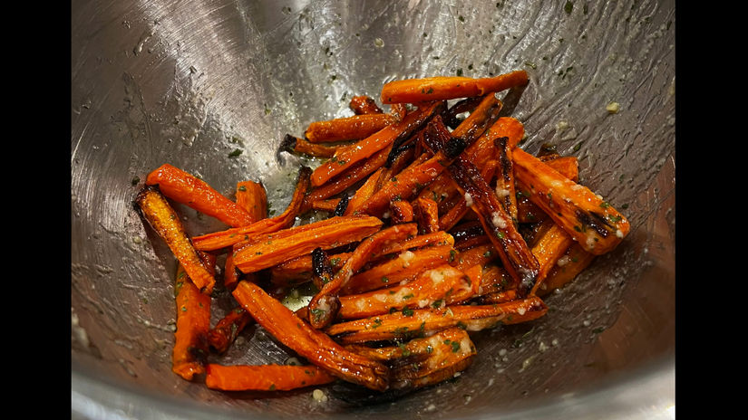 Garlic Roasted Carrots